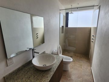 Casa en  Venta en Altozano Puerta del Sol  Fraccionamiento privado
