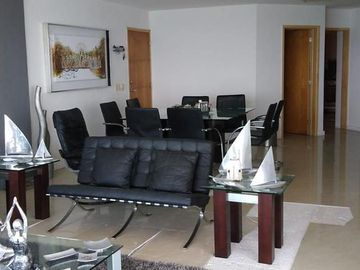 Departamento en VENTA de 287 m2 con vista al mar, sobre Blvd. Avila Camacho