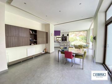 Magnífica residencia de lujo en Rancho San Francisco.