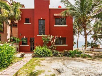 CASA FRENTE AL MAR EN RIVIERA MAYA PUERTO MORELOS