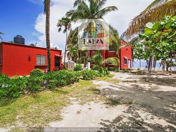 CASA FRENTE AL MAR EN RIVIERA MAYA PUERTO MORELOS