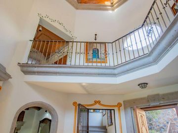 CASA EN VENTA FRACCIONAMIENTO TABACHINES