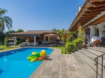 CASA EN VENTA FRACCIONAMIENTO TABACHINES