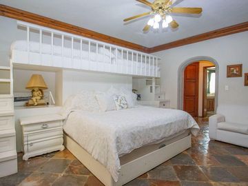 CASA EN VENTA FRACCIONAMIENTO TABACHINES