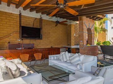 CASA EN VENTA FRACCIONAMIENTO TABACHINES