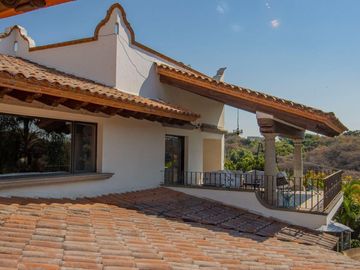 CASA EN VENTA FRACCIONAMIENTO TABACHINES