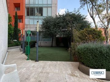 ¡Con Terraza! La mejor opción de la zona.