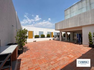 ¡Con Terraza! La mejor opción de la zona.