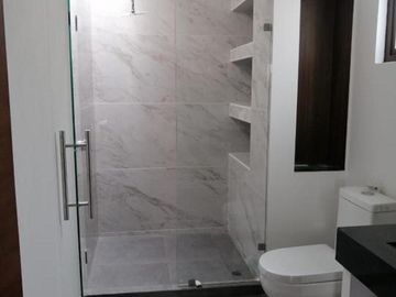 VENTA DE CASA EN FRACCIONAMIENTO CONDADO DEL VALLE METEPEC