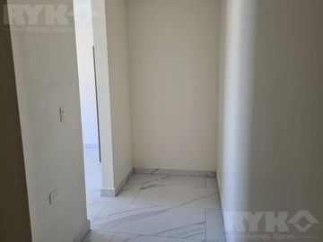 Casa en García, zona de Dominio Cumbres