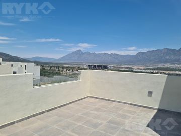 Casa en García, zona de Dominio Cumbres