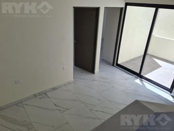 Casa en García, zona de Dominio Cumbres