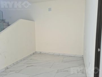 Casa en García, zona de Dominio Cumbres