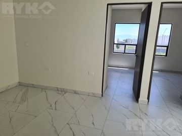 Casa en García, zona de Dominio Cumbres