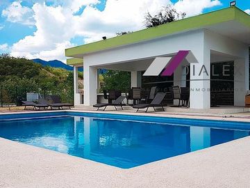 Fraccionamiento Alamosur -CARRETERA NACIONAL- Casa VENTA Santiago 330 m2, Nuevo León