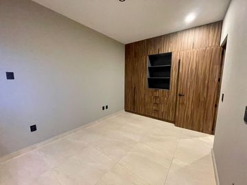 Oportunidad Casa en Venta en Campanario Norte con Roof y Terrreno excedente