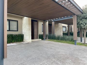 Oportunidad Casa en Venta en Campanario Norte con Roof y Terrreno excedente