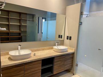 Oportunidad Casa en Venta en Campanario Norte con Roof y Terrreno excedente
