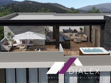 Casa en VENTA de 1,159 M2- Fraccionamiento SIERRA ALTA en CARRETERA NACIONAL en MONTERREY, 4 Niveles