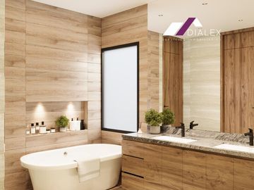 Casa en VENTA de 1,159 M2- Fraccionamiento SIERRA ALTA en CARRETERA NACIONAL en MONTERREY, 4 Niveles