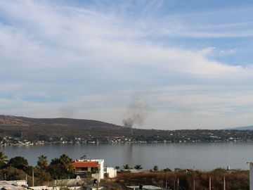TERRENO EN VENTA CON VISTA AL LAGO