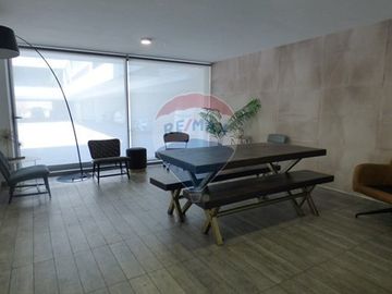 Vende Departamento Estudio con amplia TERRAZA