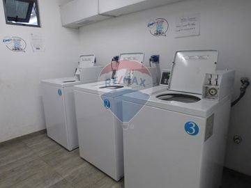 Vende Departamento Estudio con amplia TERRAZA
