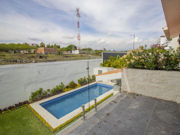 CASA EN VENTA EN PARAISO COUNTRY CLUB