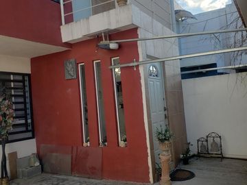 Casa en Venta Colonia SCT en Guadalupe N.L