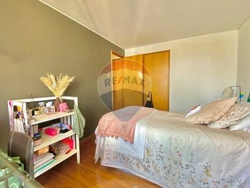 Excelente!! Dpto 4 Dorm+ 2 Est +Bod, pasos metro