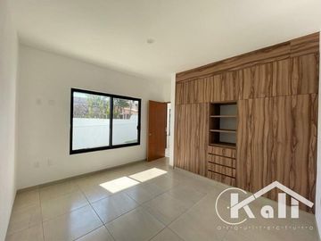 Venta Casa  con recámara en PB, ubicada en Lomas Tetela, Cuernavaca Morelos