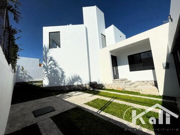 Venta Casa  con recámara en PB, ubicada en Lomas Tetela, Cuernavaca Morelos