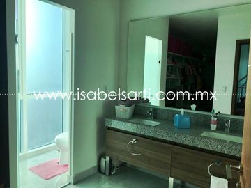 DEPARTAMENTO EN VENTA EN JURIQUILLA TOWERS
