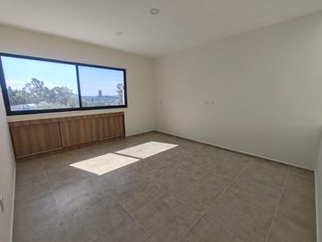 Casa Nueva en Venta en Lomas de Juriquilla