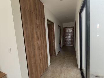 Casa Nueva en Venta en Lomas de Juriquilla