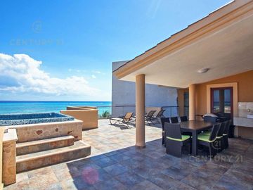 PENTHOUSE 3 HABITACIONES FRENTE AL MAR!! EL FARO PLAYA DEL CARMEN P3412
