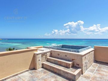PENTHOUSE 3 HABITACIONES FRENTE AL MAR!! EL FARO PLAYA DEL CARMEN P3412