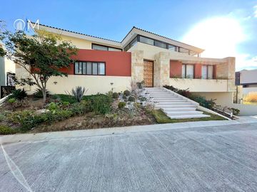 Casa en Venta en el Molino Condominio (Habitación Planta Baja)