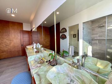 Casa en Venta en el Molino Condominio (Habitación Planta Baja)