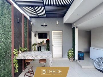 Casa en venta Fraccionamiento Jardines de Virginia, Boca del Río, Veracruz