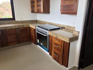 CASA EN VENTA EN CLUB CASA BLANCA ATIZAPAN