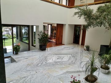 Moderna casa en Hacienda San Martín