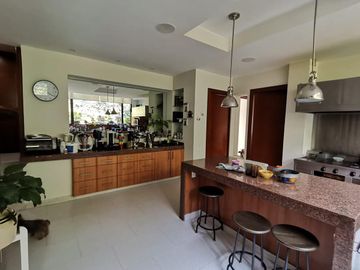 Moderna casa en Hacienda San Martín