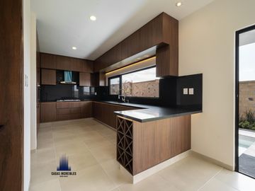 CASA NUEVA EN VENTA, PUNTA TIBURÓN