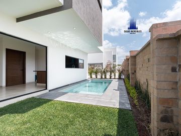 CASA NUEVA EN VENTA, PUNTA TIBURÓN