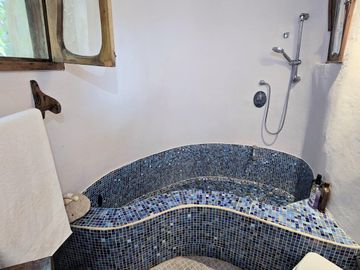 Encantadora Casa Rústica con Piscina y Jardín en Venta | Ek Balam, Yucatán