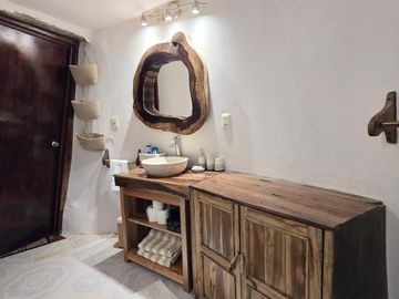 Encantadora Casa Rústica con Piscina y Jardín en Venta | Ek Balam, Yucatán