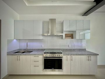 Casa en Fraccionamiento Burgos
