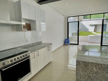 Casa en Fraccionamiento Burgos