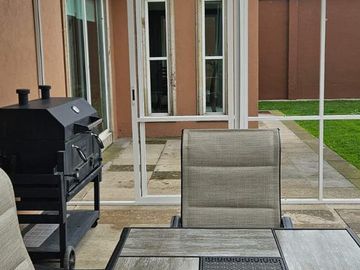 VENTA/RENTA DE CASA EN CALLE PARQUE TAMARINOS SAN MIGUEL TOTOCUITLAPILCO METEPEC